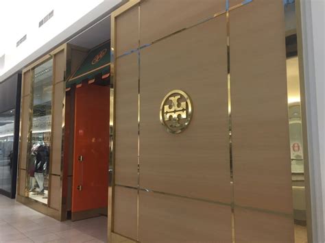 tory burch outlet rosemont illinois.